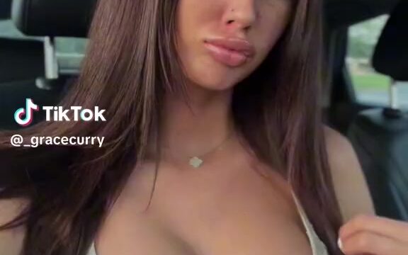 Gracxxe Onlyfans leaked 18+ Tiktok video showing big breasts!!!